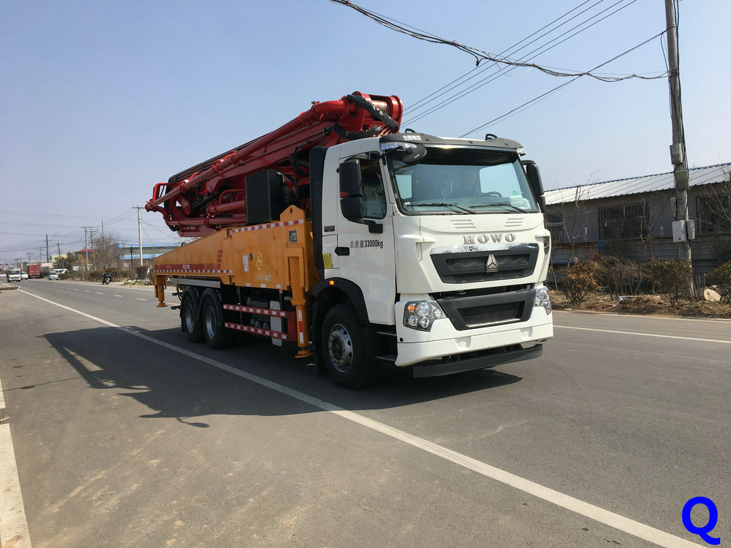 天泵，小型混凝土泵車，混凝土泵車，小型泵車
