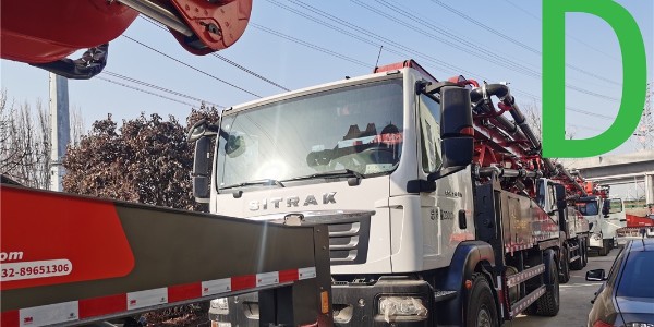 泵車作業中需要移動車身時應怎么處理