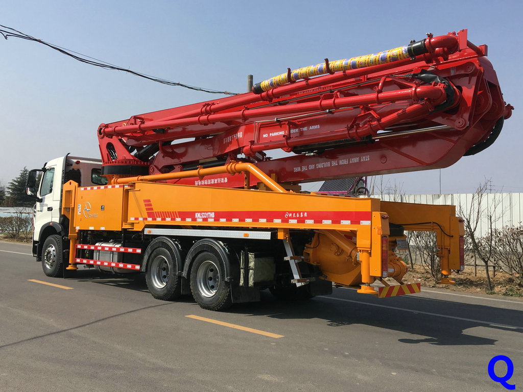 小型混凝土泵車、天泵、小型泵車