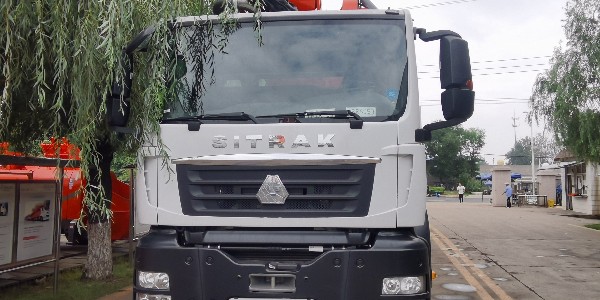 泵車出料口處發生堵塞怎么辦