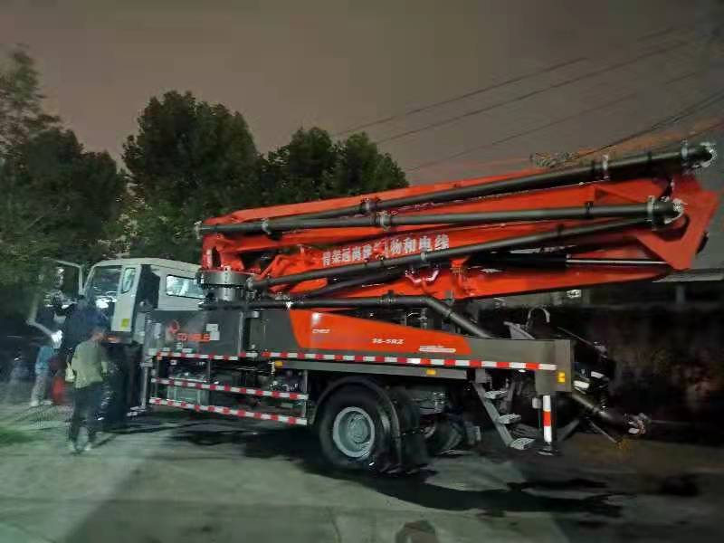 混凝土泵車